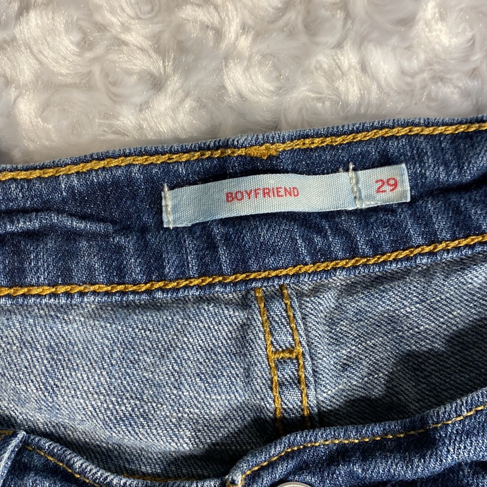 Levi’s boyfriend size 29 dark denim jeans beautiful dark denim - Picture 5 of 6